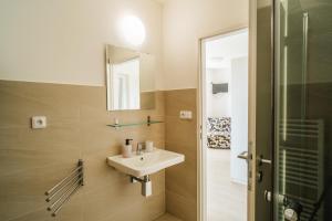 Koupelna v ubytování Apartmány Špička - Stříbrnice u sjezdovky + 32 fotografií