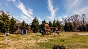 Area giochi per bambini di MVC - Unit 1305