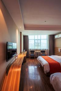 Televisyen dan/atau pusat hiburan di Morninginn, Ningyuan Shun Emperor Square