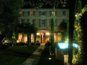 En have udenfor La Maison Saint Jean + 7 billeder