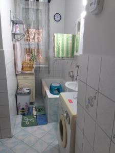 Ένα μπάνιο στο ILONA APARTMAN
