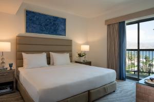 Voodi või voodid majutusasutuse Queen of Sheba Eilat toas