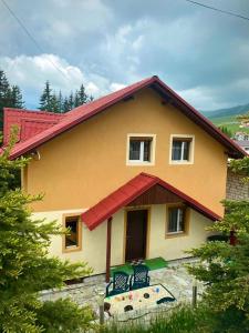 Hoone, kus külalistemaja asub