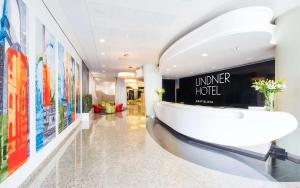 Vstupní hala nebo recepce v ubytování Lindner Hotel Bratislava, part of JdV by Hyatt