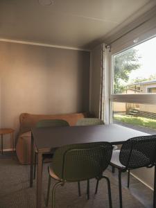 Wecamp San Sebastián的休息区