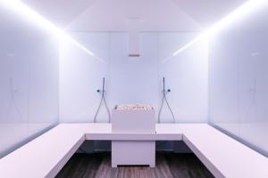 תמונה מהגלריה של Suites del Mar by Melia באליקנטה