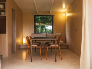 Wecamp San Sebastián的休息区