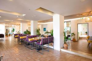 Restaurace v ubytování Alianthos Garden