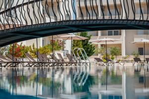 Bazén v ubytování Hotel Olea nebo v jeho okolí
