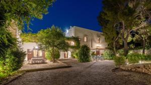 Vườn quanh MASSERIA TARSIA INCURIA 8&4, Emma Villas