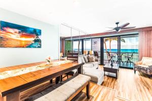 Χώρος καθιστικού στο Noelani 309