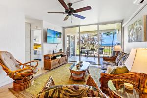 Gallery image of Menehune Shores 421 in Kihei