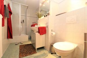 Koupelna v ubytování Altes Wasserwerk App 22 + 23 fotografií