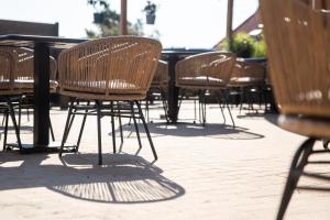 Glamping Ameland餐厅或其他用餐的地方
