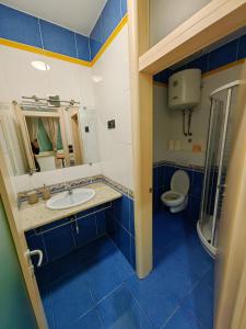 Vonios kambarys apgyvendinimo įstaigoje Sea View Apartment & Studio Apartment Bruno Umag
