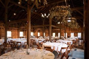 Restaurace v ubytování Woodstock Inn & Resort