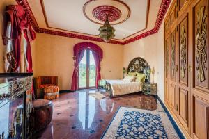 Et tv og/eller underholdning på Quinta do Galvao - Luxury Villa by HD PROPERTIES