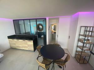 Zdjęcie z galerii obiektu MarinesAppartement, Le quai Tropézien marina w Saint-Tropez