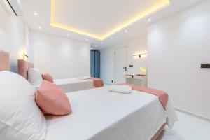 Ένα ή περισσότερα κρεβάτια σε δωμάτιο στο Villa merryy +6 φωτογραφίες