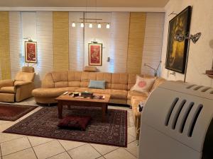 Posezení v ubytování Luxury Apartment near City Media Harbour