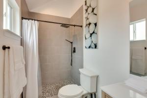 Ένα μπάνιο στο Chic Angel Fire Condo Walk to Ski Resort! +20 φωτογραφίες