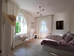 Posedenie v ubytovaní Romantická Chalupa Louka
