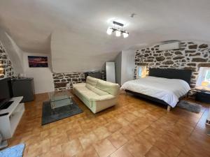 Photo de la galerie de l'établissement Hôtel Mas de l'Espaïre, aux Vans