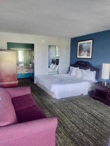 Χώρος καθιστικού στο Travelodge by Wyndham Salisbury MD