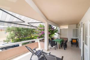 Fotografie z fotogalerie ubytování Cozy Apartment Branka with nice Garden v Novalji