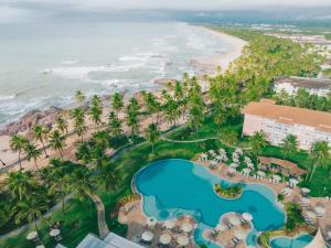 eine Luftansicht auf das Resort und den Strand in der Unterkunft Sauipe Grand Premium Brisa - All Inclusive in Costa do Sauipe