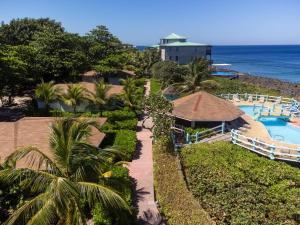 Bassein majutusasutuses Seagrape Plantation Resort & Dive Center või selle lähedal