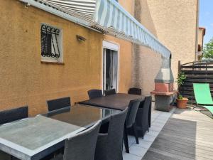 Balkon lub taras w obiekcie Villa individuelle 8 personnes clim, internet