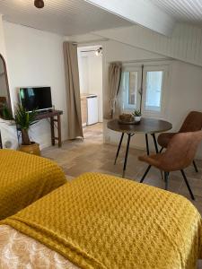 Gallery image of B&B Cozy Emotions in La Baume-dʼHostun +22 photos