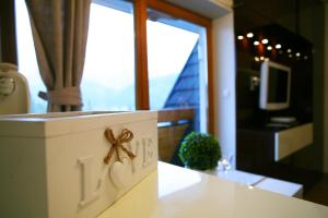 Кухня или мини-кухня в Apartament Glamour II
 +14 фотографий