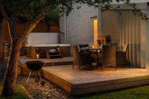 Φωτογραφία από το άλμπουμ του The Coachhouse - Cottage with Private Hot tub σε Colwyn Bay