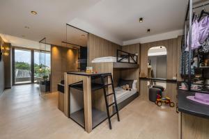 Kuchyň nebo kuchyňský kout v ubytování Gardea SoulFamily Resort
