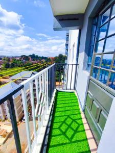 Balkón nebo terasa v ubytování Cozy one bedroom thika Road near garden city