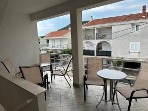 Balkón nebo terasa v ubytování Royal Apartments