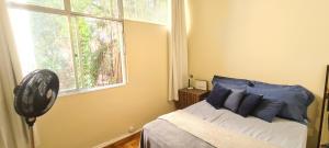 Кровать или кровати в номере Ap Copanema