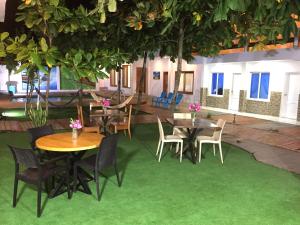Aed väljaspool majutusasutust Galápagos Isabela Hotel Loja