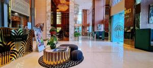 Ο χώρος του λόμπι ή της ρεσεψιόν στο Pattaya Seaview Beachfront Skypool Copacabana Jomtien Condo +92 φωτογραφίες
