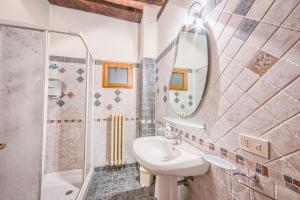 Bagno di Borgo Struginati