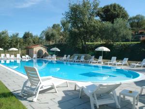 The swimming pool at or close to Air-conditioned flat with pool and wellness area