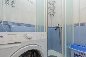 Apartmani Vita, Ližnjan - apartman 2的一间浴室