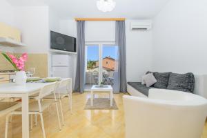 Posezení v ubytování Apartmani Vita, Ližnjan - apartman 2