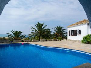 Swimmingpoolen hos eller tæt på REF. 20 CASA ZAHARA