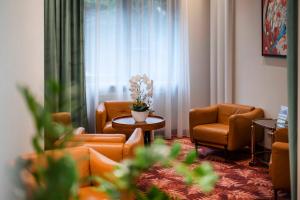Posedenie v ubytovaní Hotel H12****