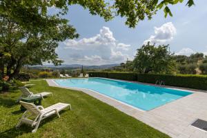Bazén v ubytování Agriturismo Metina nebo v jeho okolí