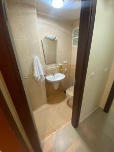 Koupelna v ubytování Great spacious apartment near Alanyum!