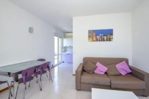 Khu vực ghế ngồi tại MGH - Malcesine Holiday Apartment